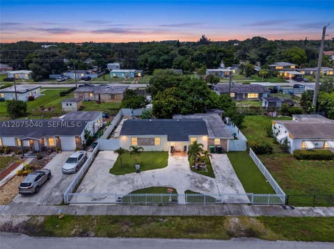 Tiny photo for 15850 NW 18th Pl, Miami Gardens, FL 33054 (MLS # A12075040)