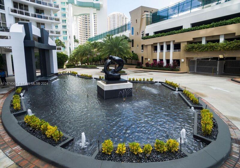 CARBONELL CONDO - Residential