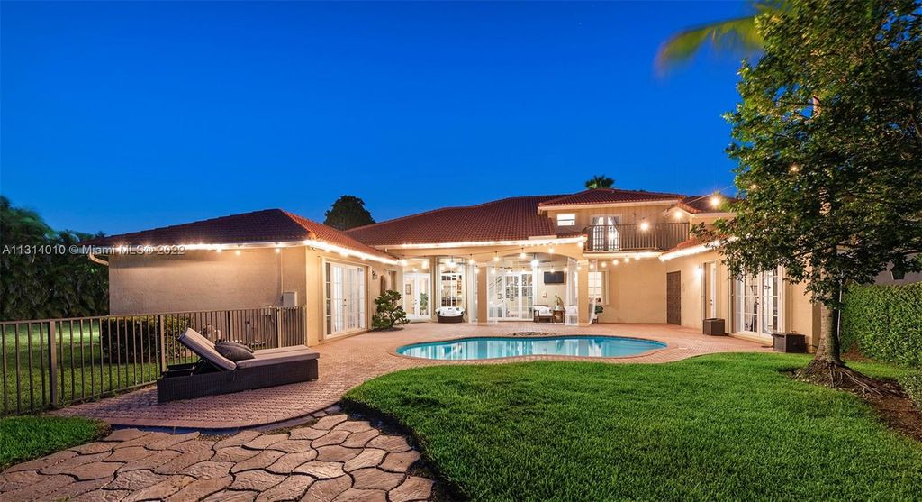 Photo of 3905 SW 185th Ter, Miramar, FL 33029 (MLS # A11314010)