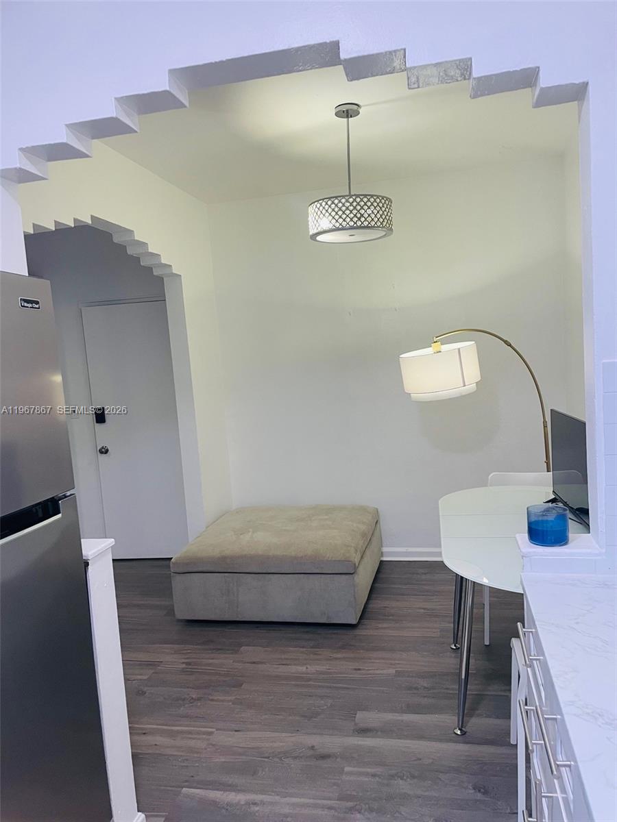 RESIDENCE 1611 CONDO - Residential