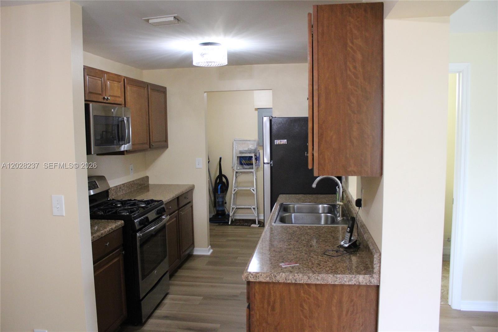 View photos, virtual tours, details... 1570 W 13th St