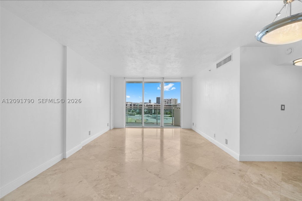 Photo of 3001 S Ocean Dr #1439, Hollywood, FL 33019 (MLS # A12091790)