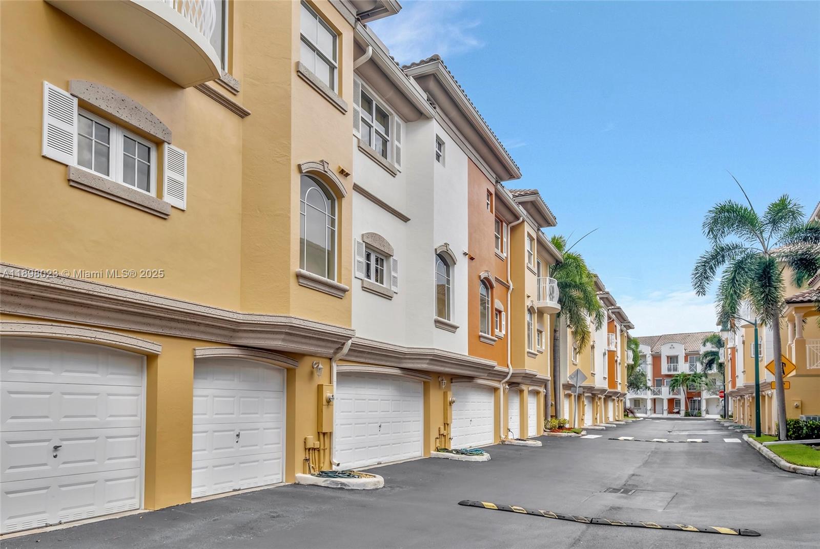 MERCO AT AVENTURA - Residential