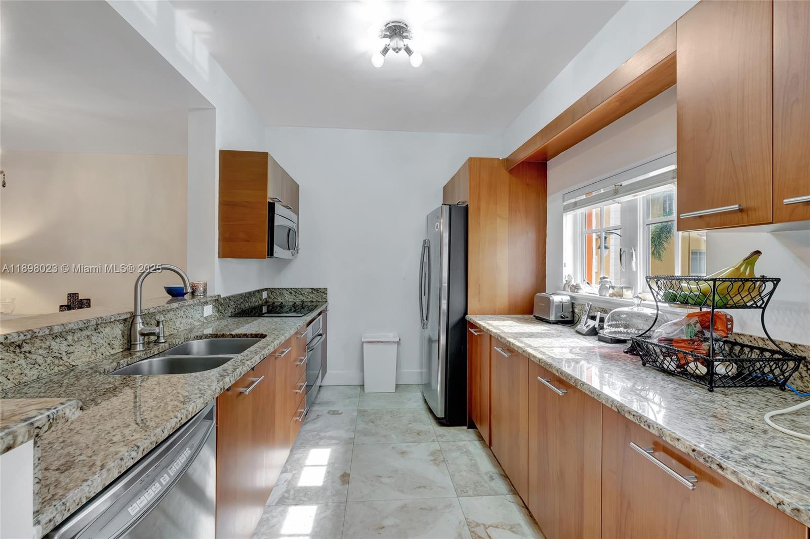 MERCO AT AVENTURA - Residential