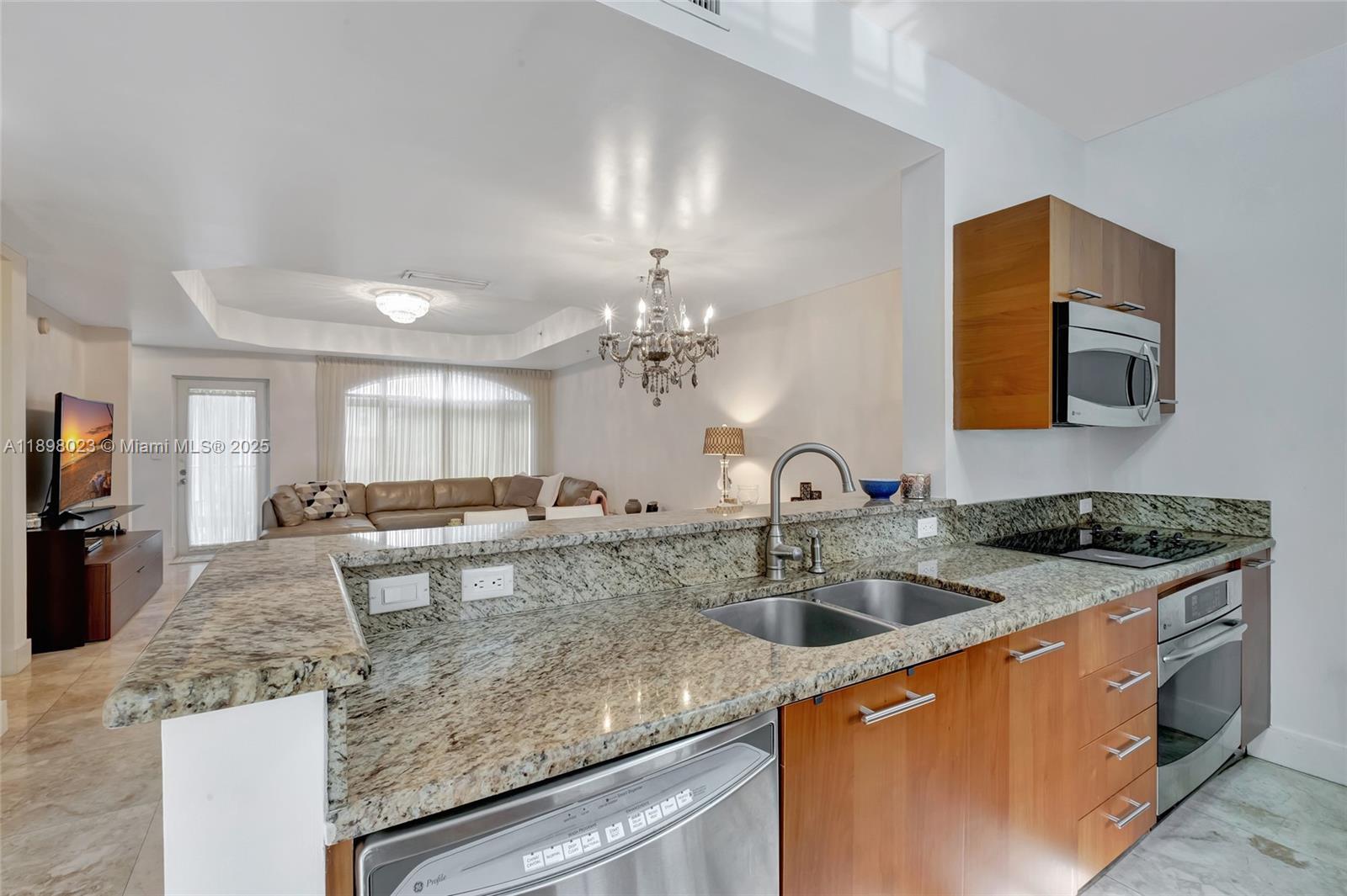 MERCO AT AVENTURA - Residential
