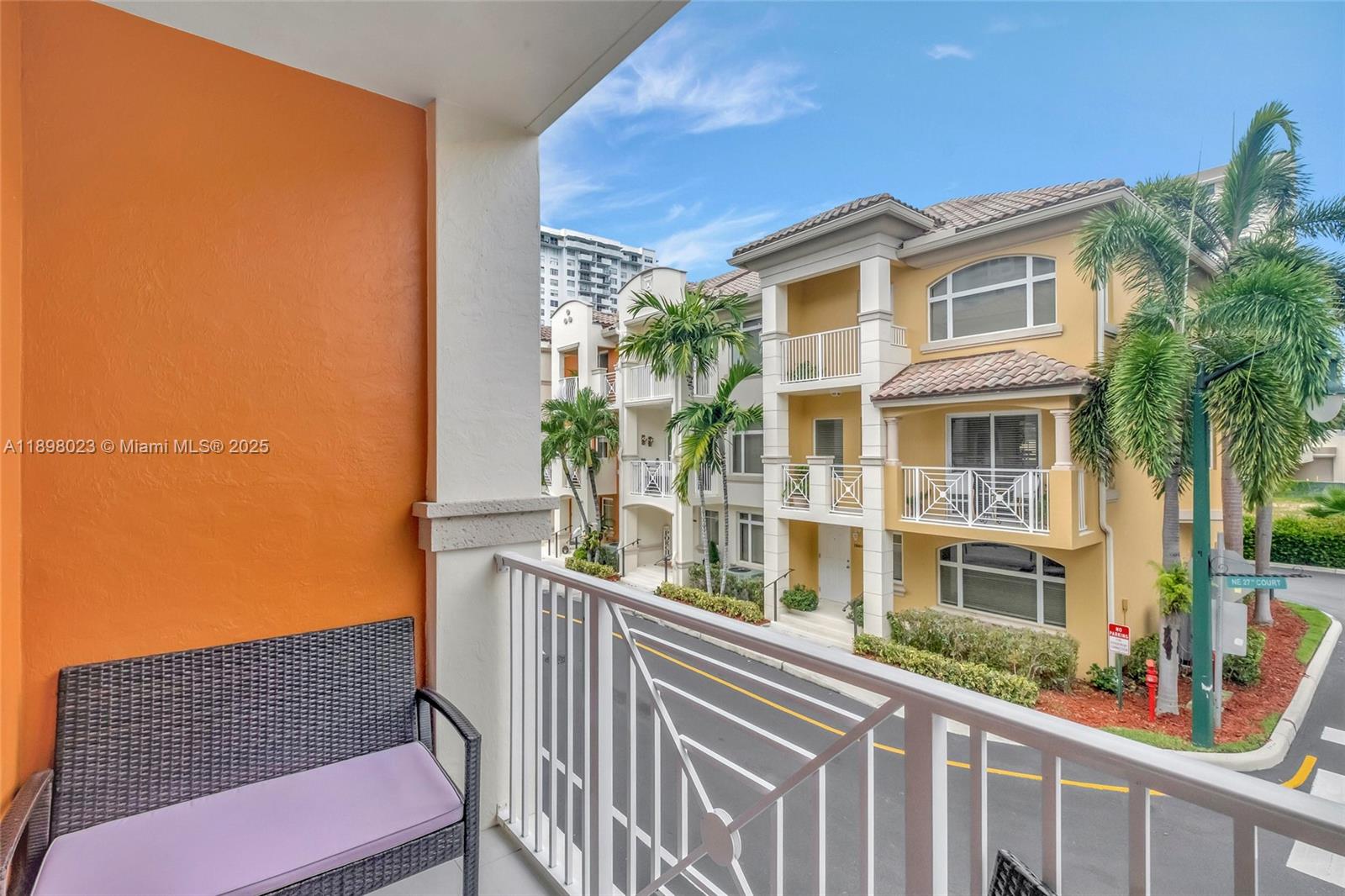 MERCO AT AVENTURA - Residential