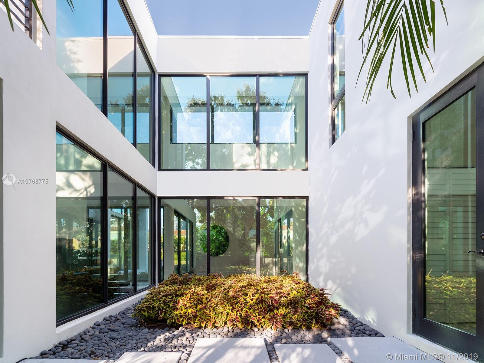 BRICKELLS FLAGLER - Residential