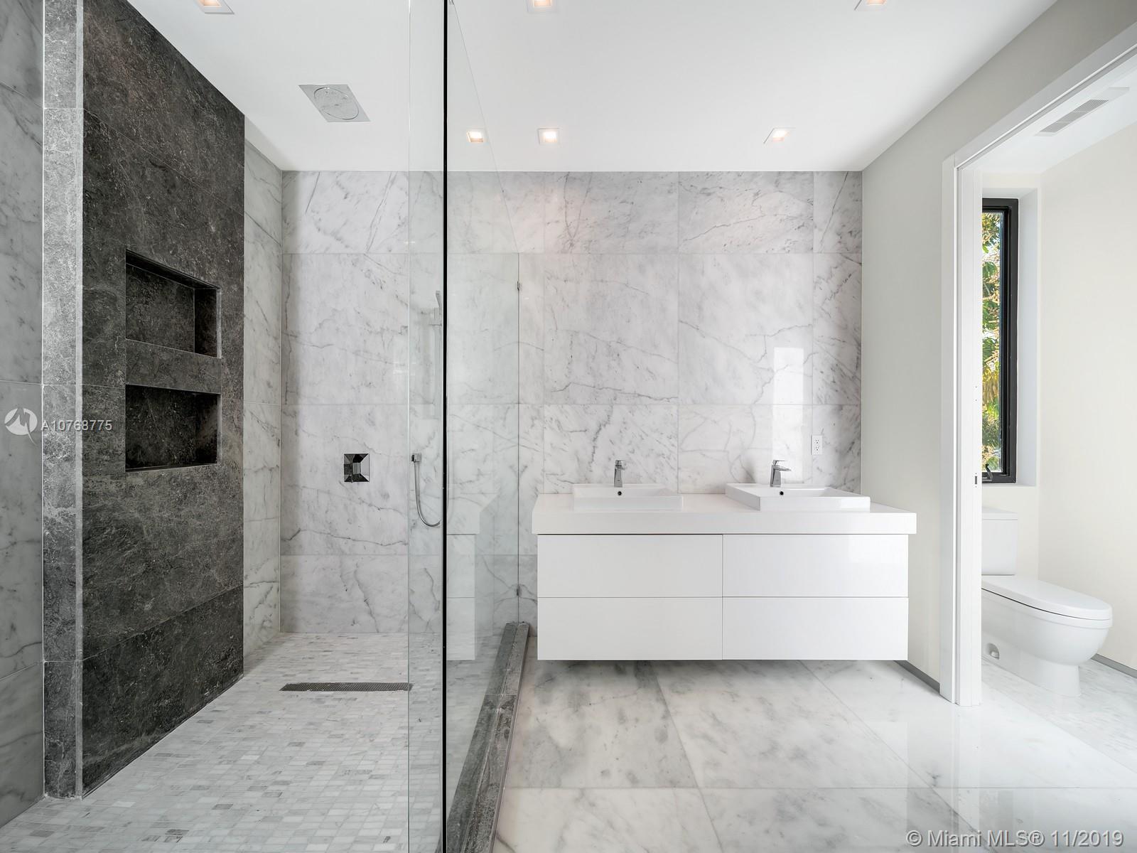 BRICKELLS FLAGLER - Residential