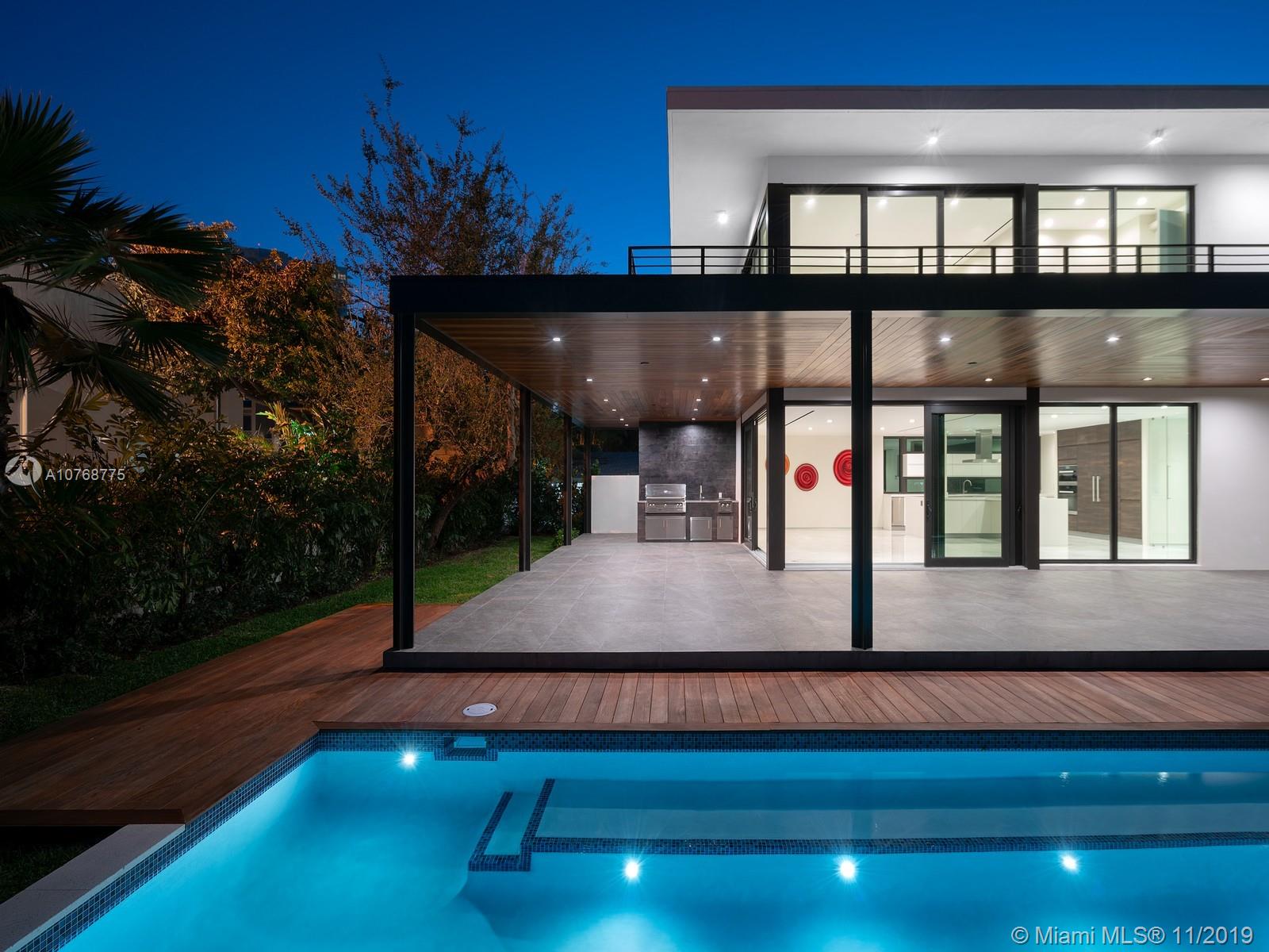 BRICKELLS FLAGLER - Residential