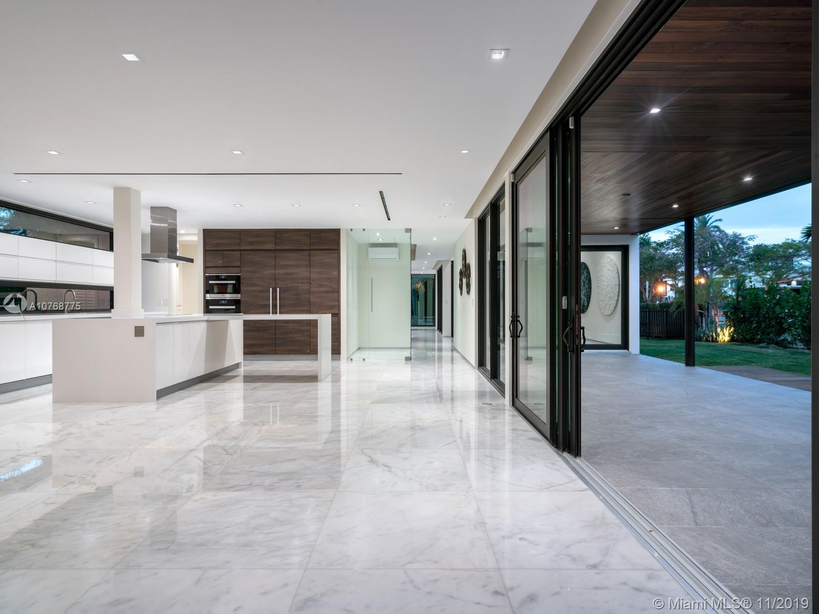 BRICKELLS FLAGLER - Residential