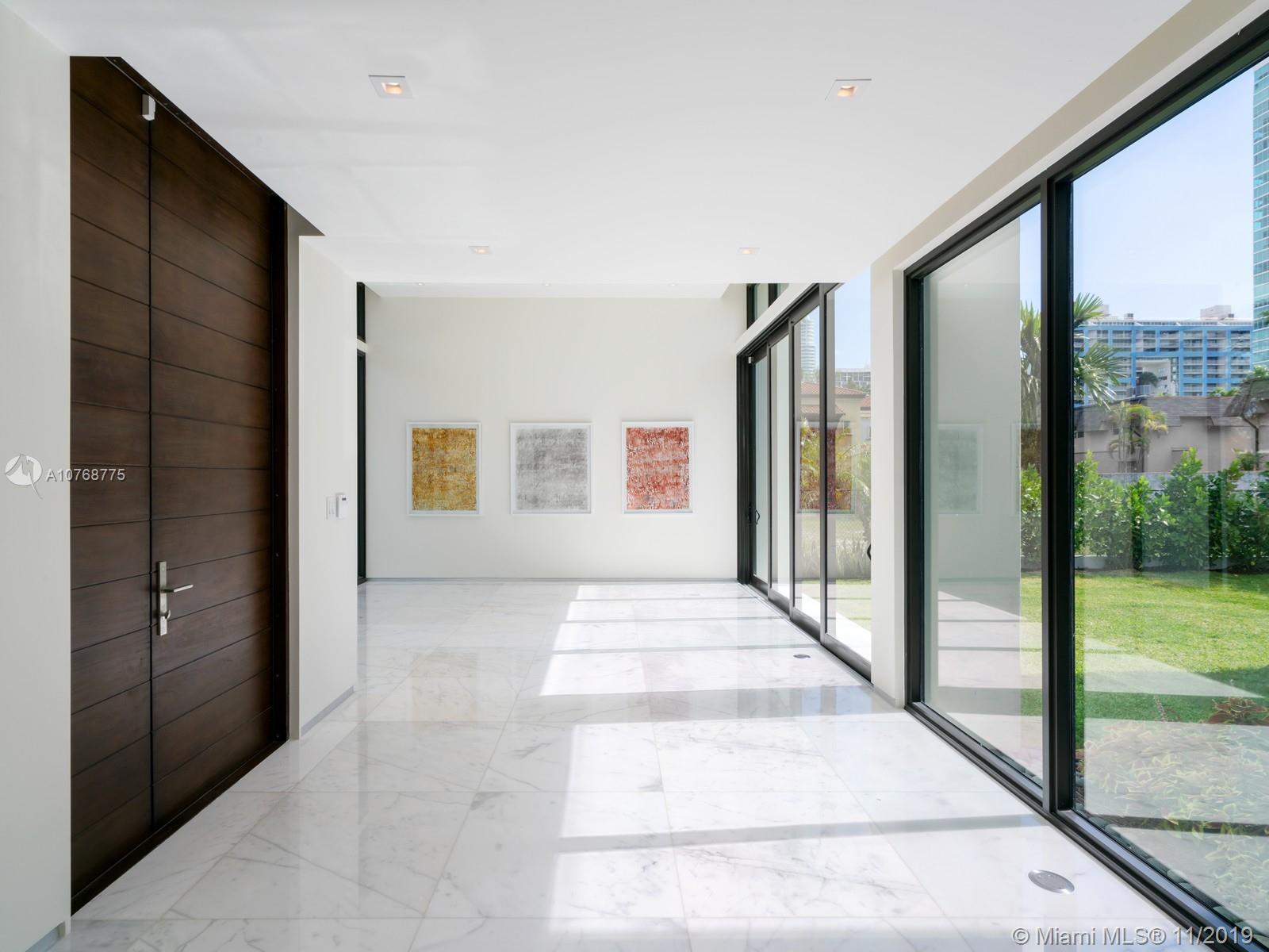 BRICKELLS FLAGLER - Residential