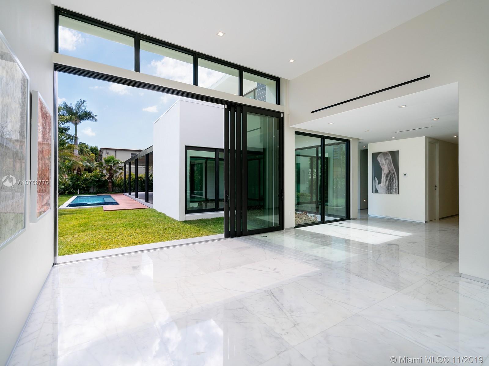 BRICKELLS FLAGLER - Residential