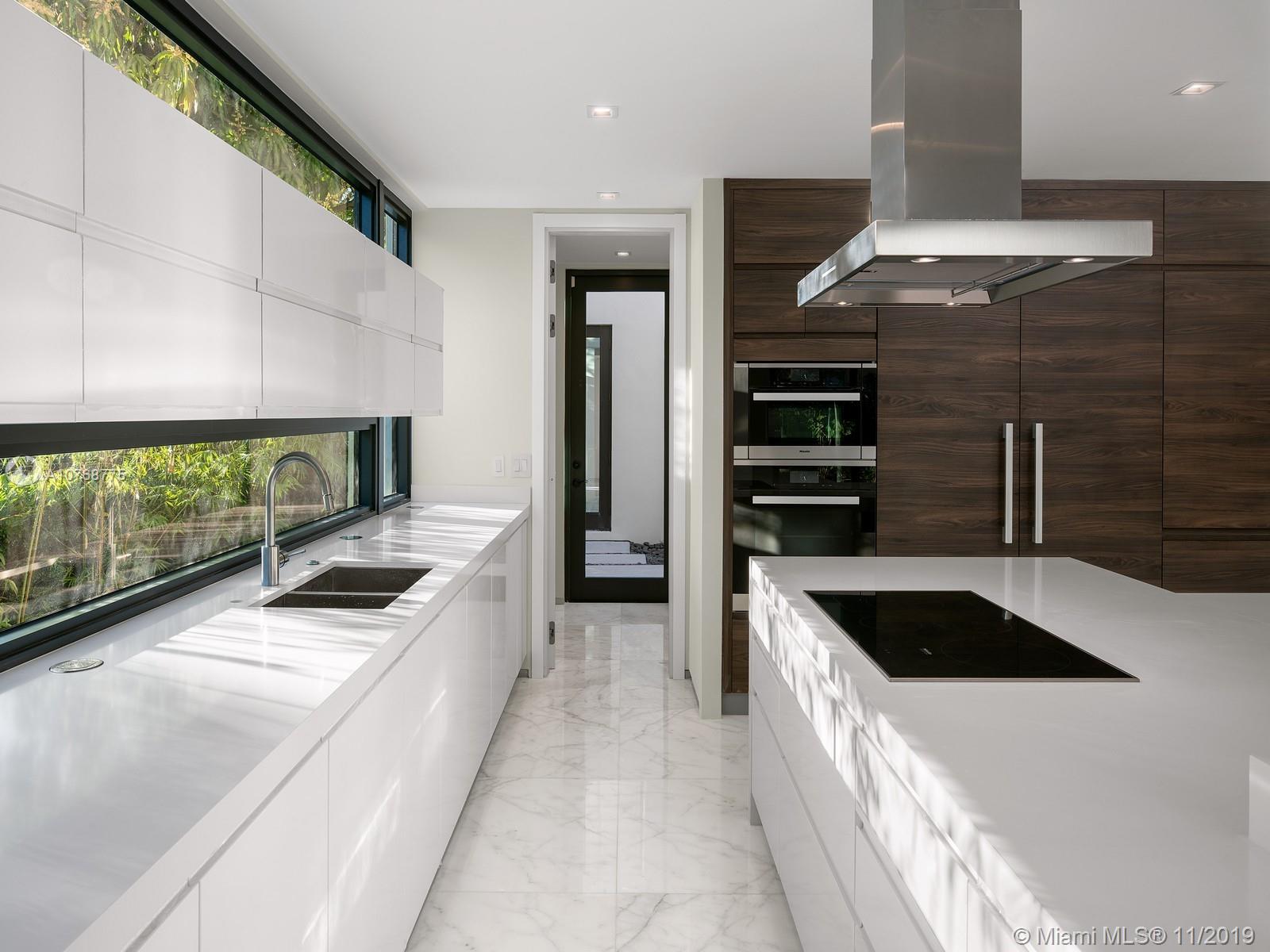 BRICKELLS FLAGLER - Residential