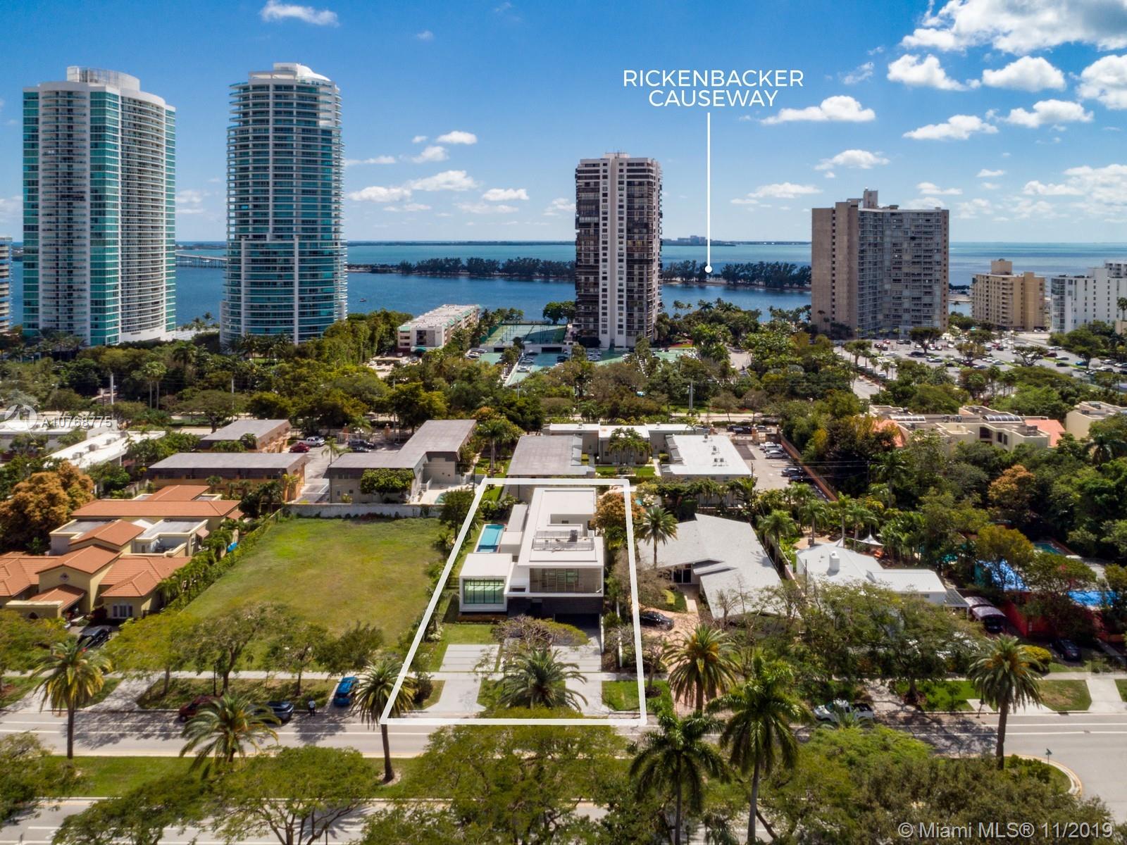 BRICKELLS FLAGLER - Residential