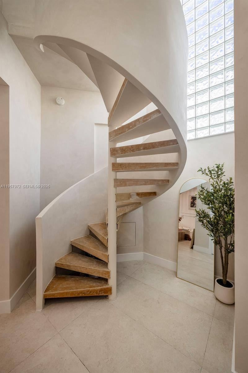 VIRGINIA GROVE CONDO - Residential