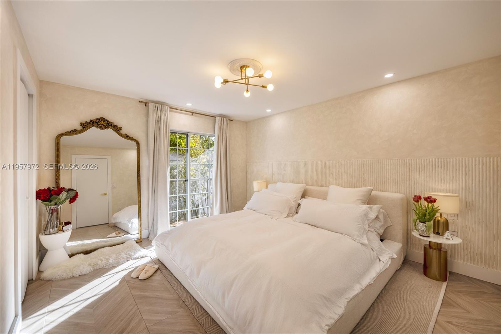 VIRGINIA GROVE CONDO - Residential