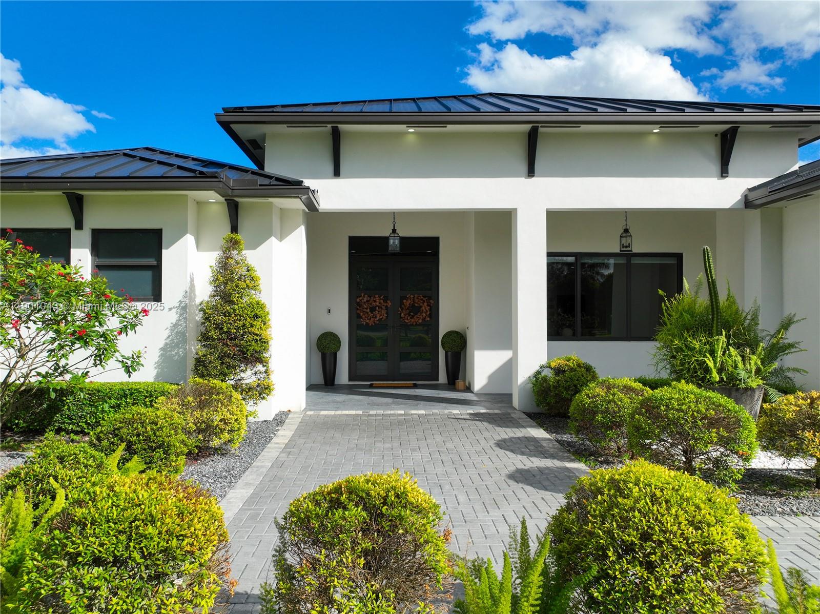 MCMINN ESTATES - Residential