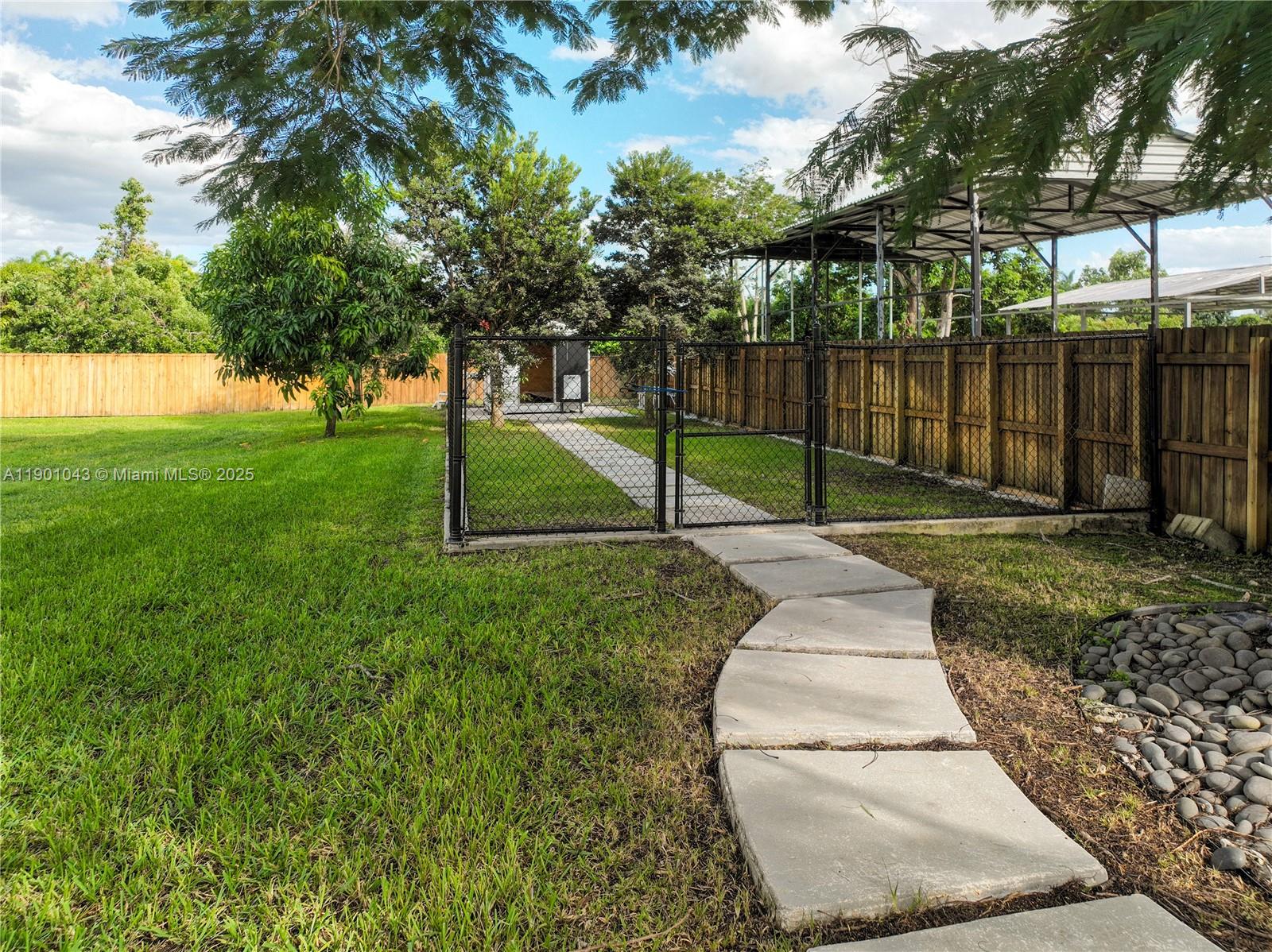 MCMINN ESTATES - Residential