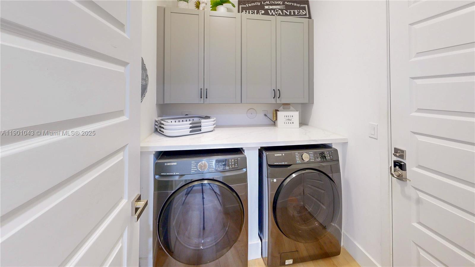 MCMINN ESTATES - Residential