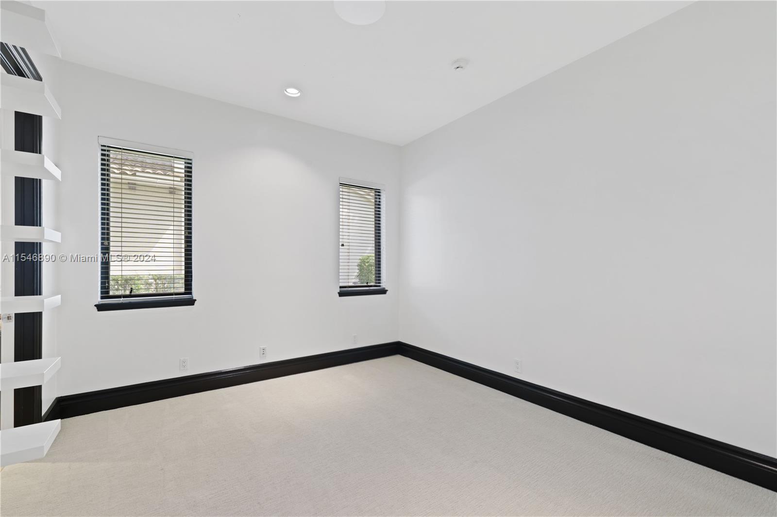 OAKS AT BOCA RATON 1 - Residential