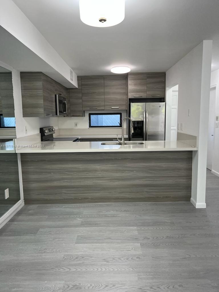 BRICKELLS FLAGLER - Residential Lease