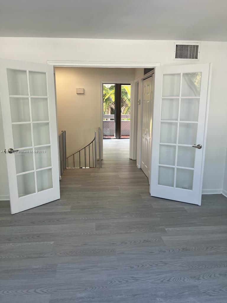 BRICKELLS FLAGLER - Residential Lease