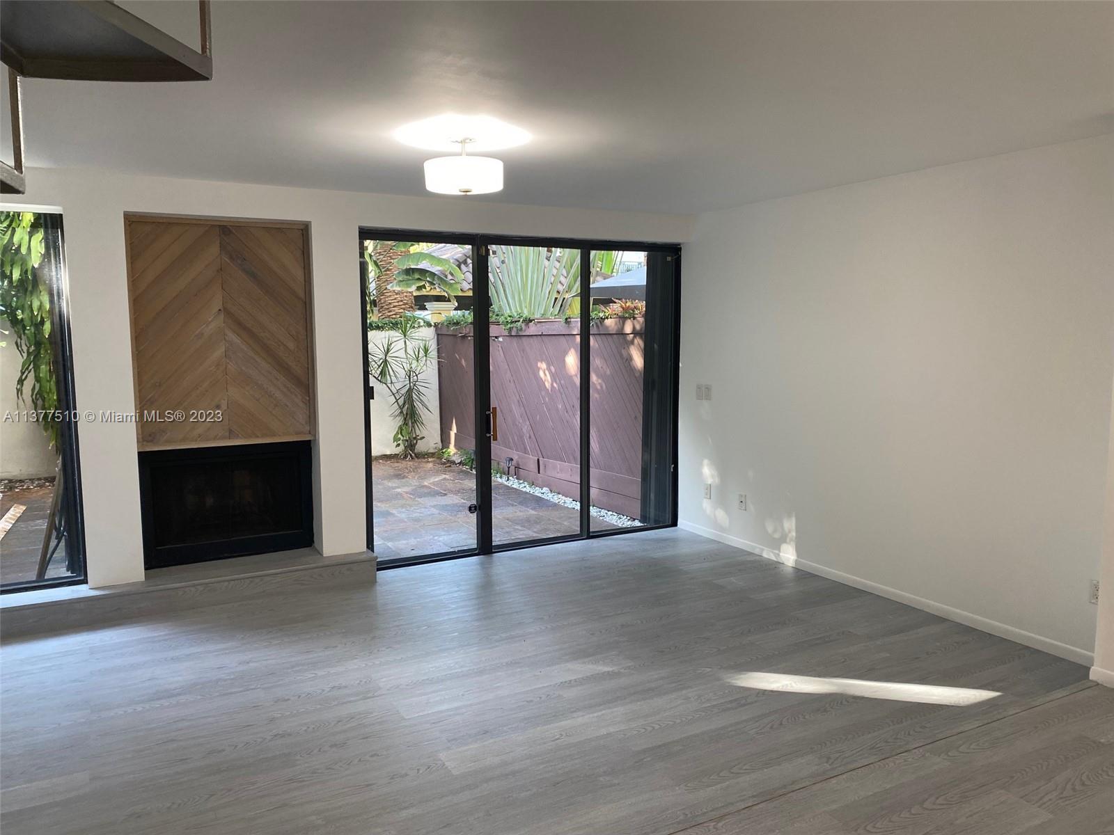 BRICKELLS FLAGLER - Residential Lease