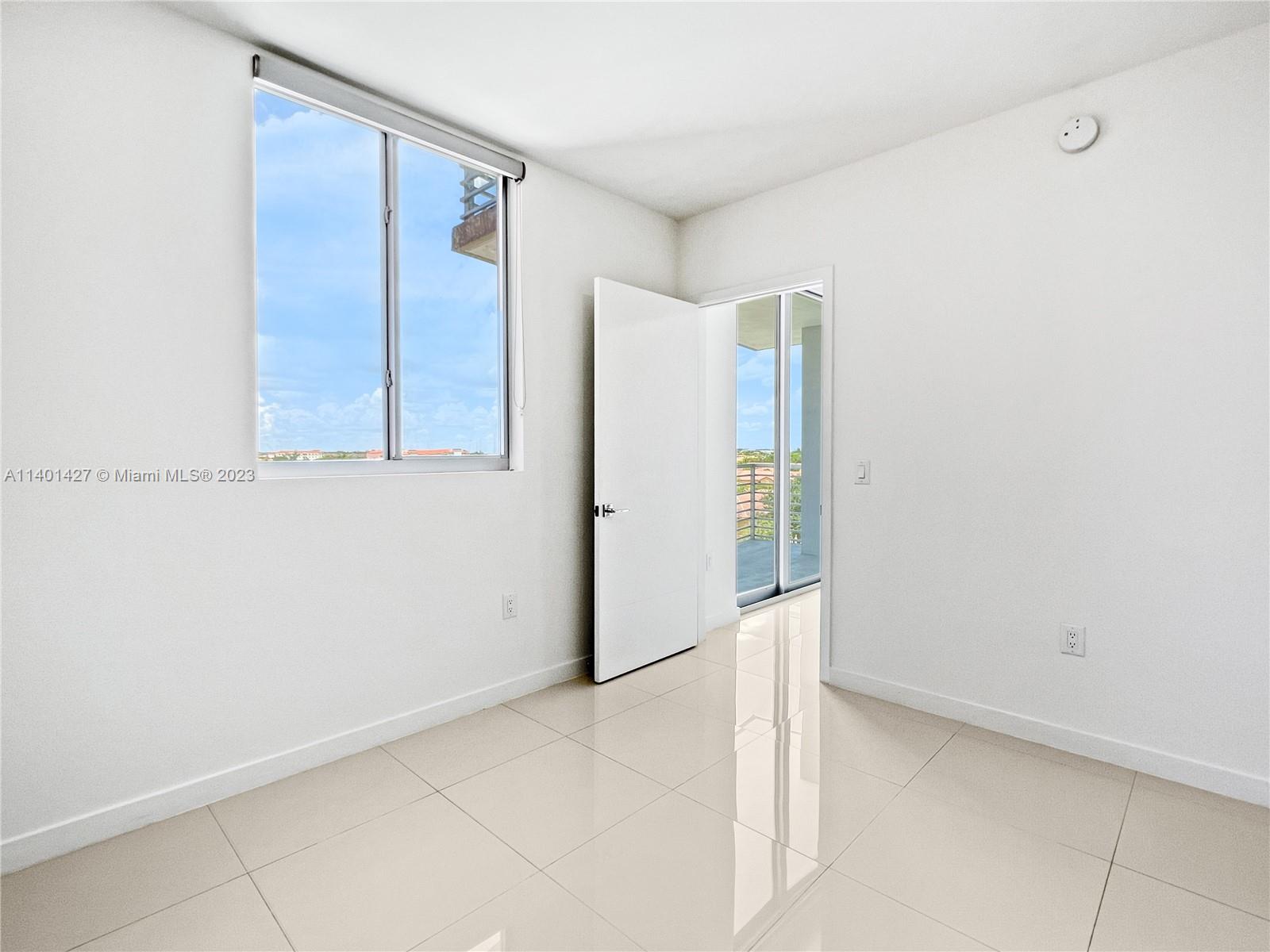 MIDTOWN DORAL CONDO 4 - Residential Lease