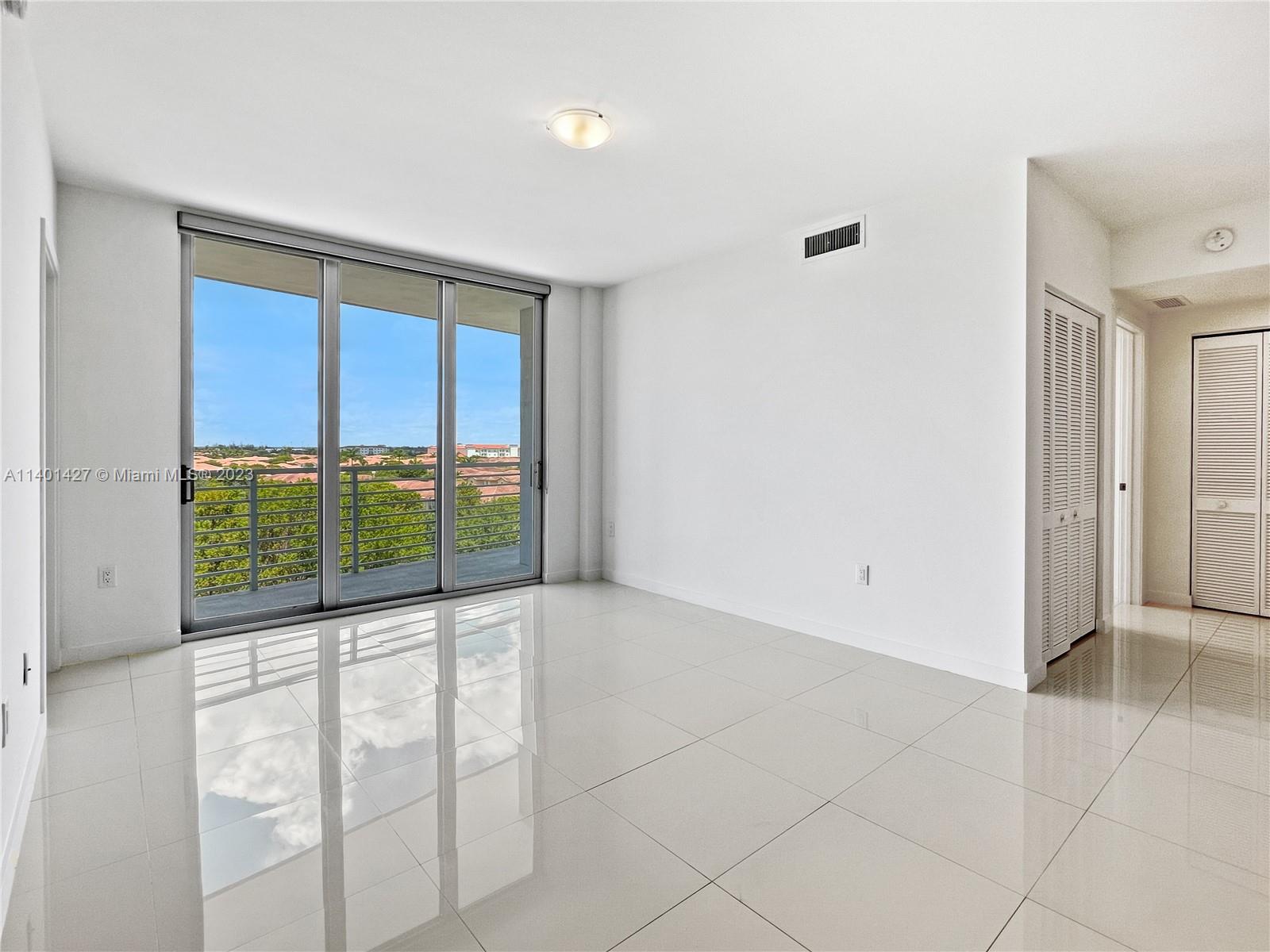 MIDTOWN DORAL CONDO 4 - Residential Lease