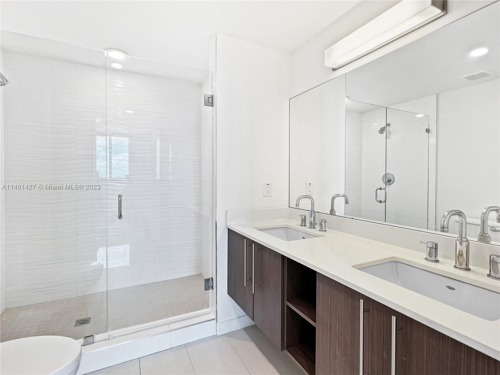 MIDTOWN DORAL CONDO 4 - Residential Lease