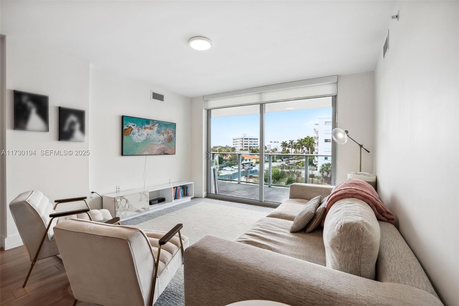 BAY HARBOR CLUB CONDO - Residential