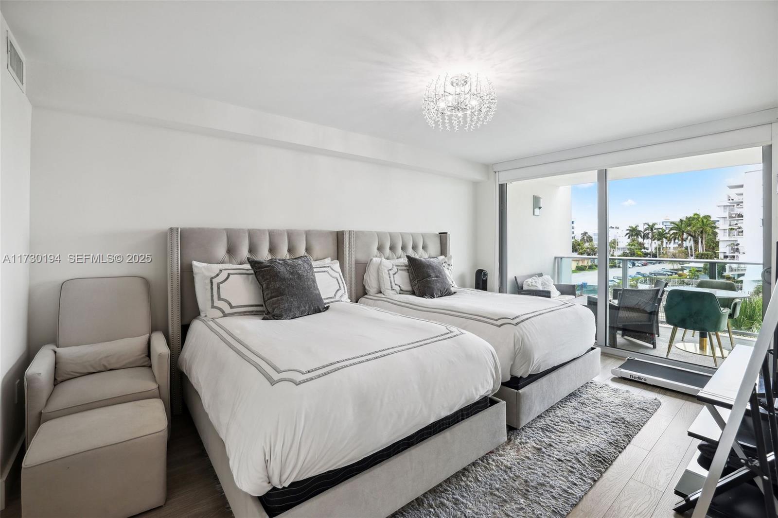 BAY HARBOR CLUB CONDO - Residential