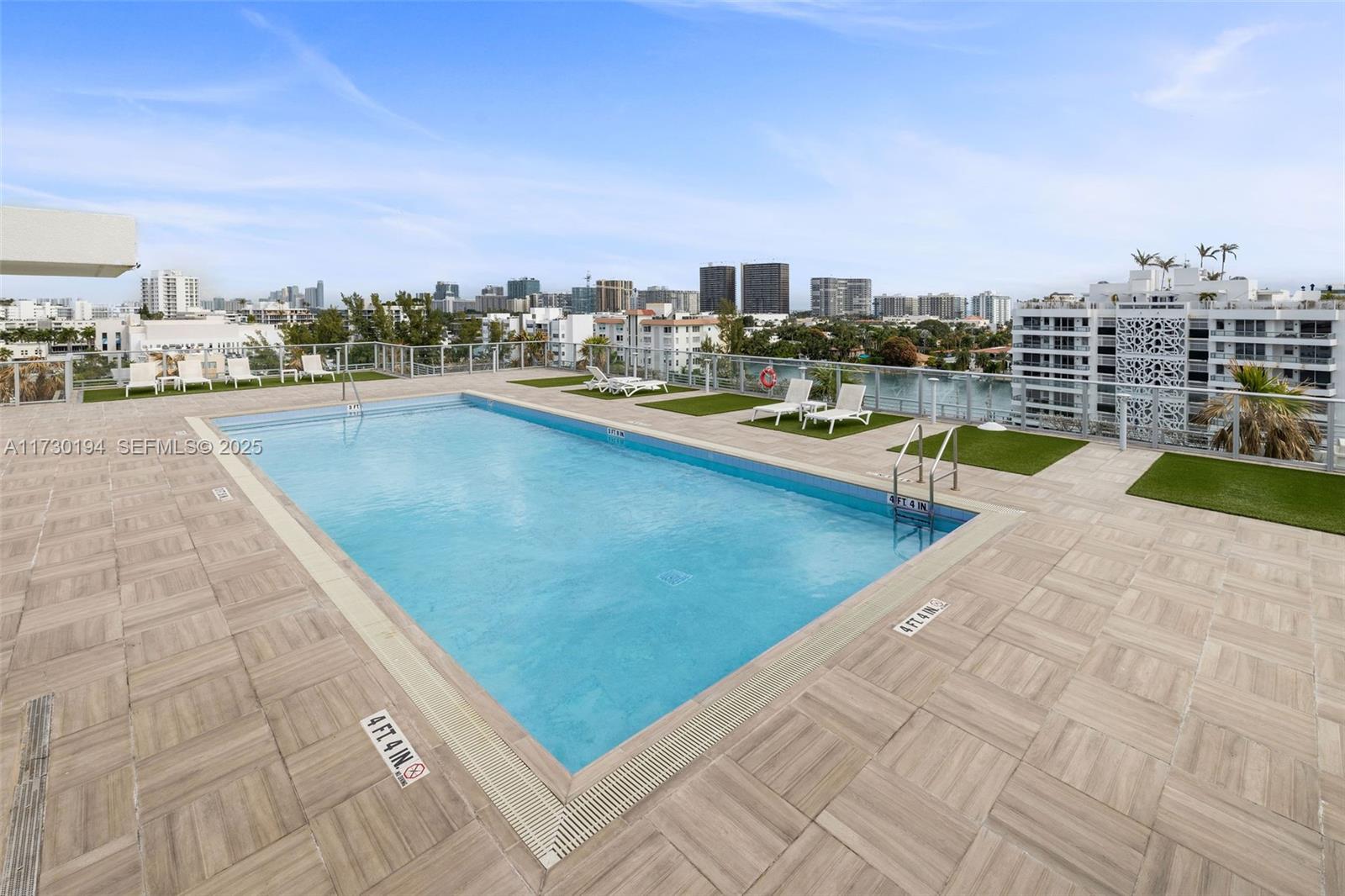 BAY HARBOR CLUB CONDO - Residential