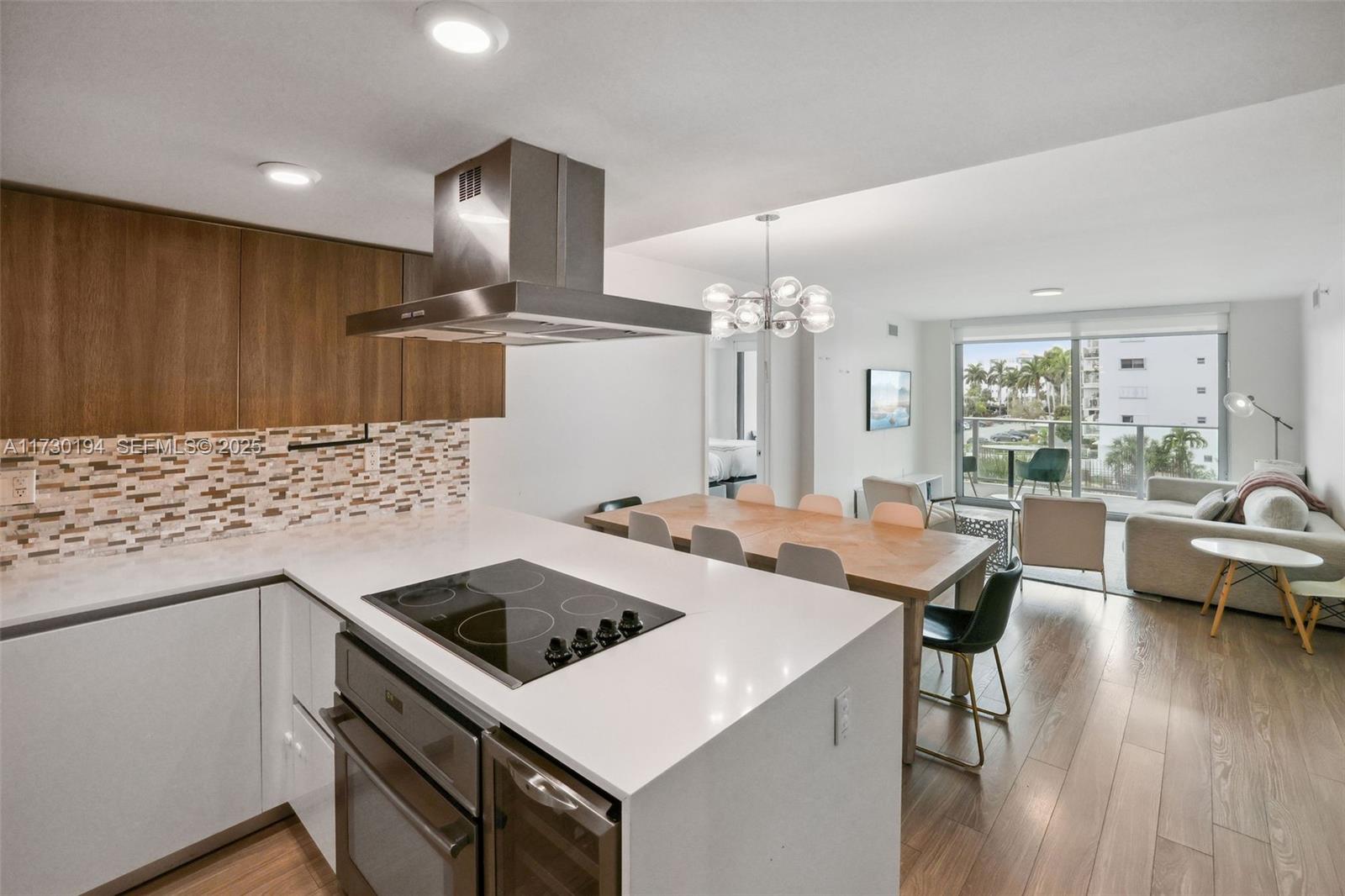 BAY HARBOR CLUB CONDO - Residential