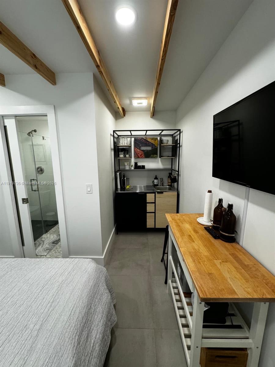 BENSON MANOR - Residential