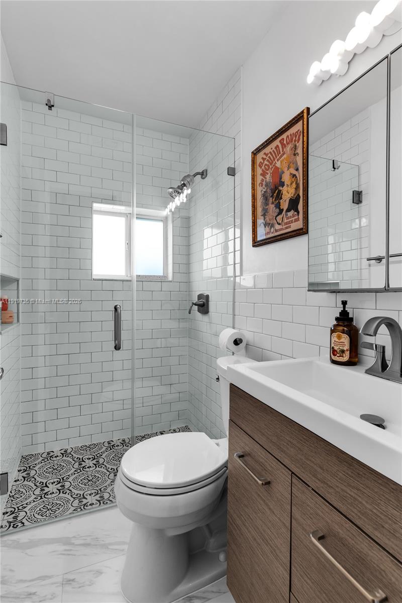 BENSON MANOR - Residential