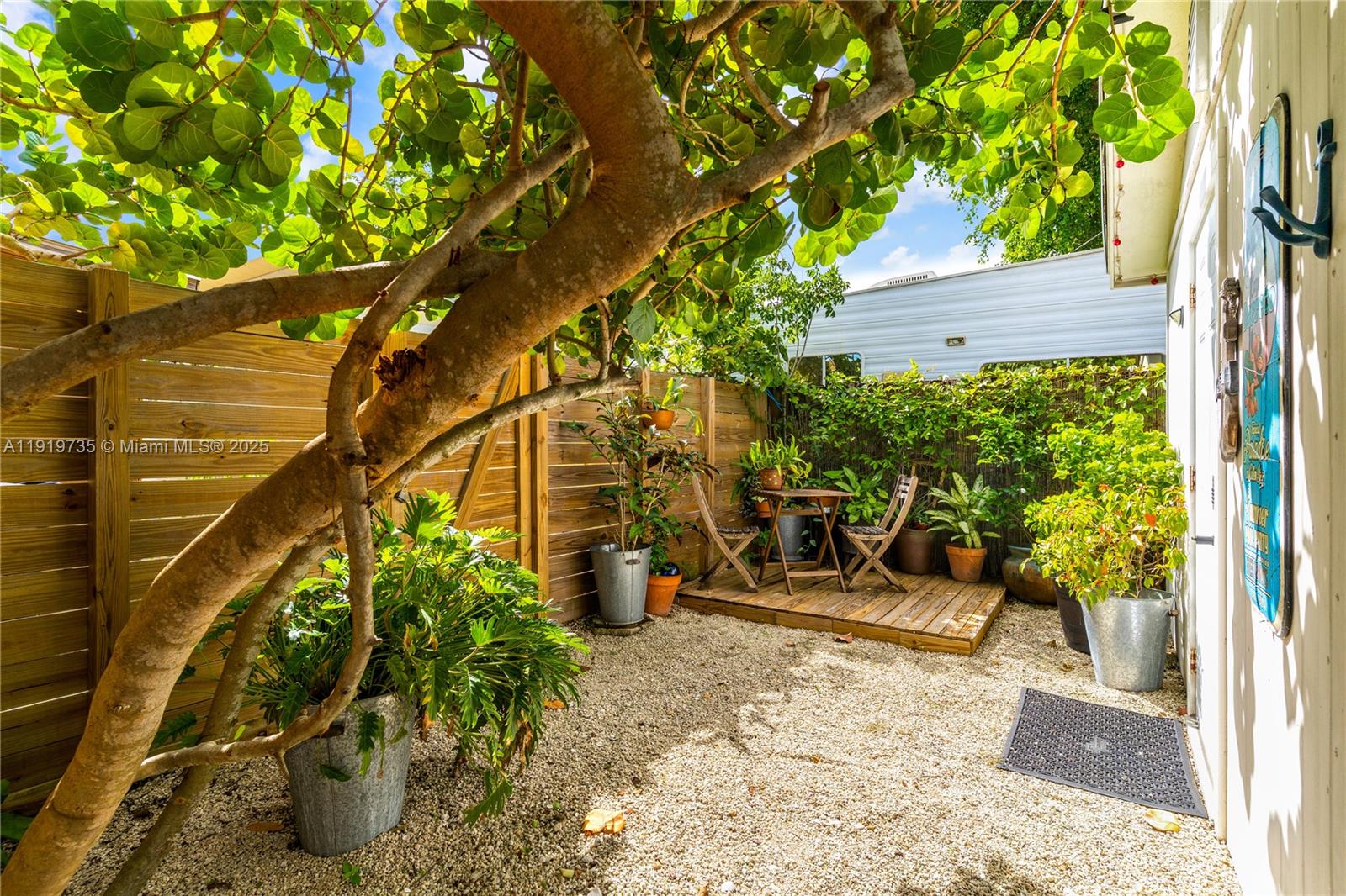 BENSON MANOR - Residential