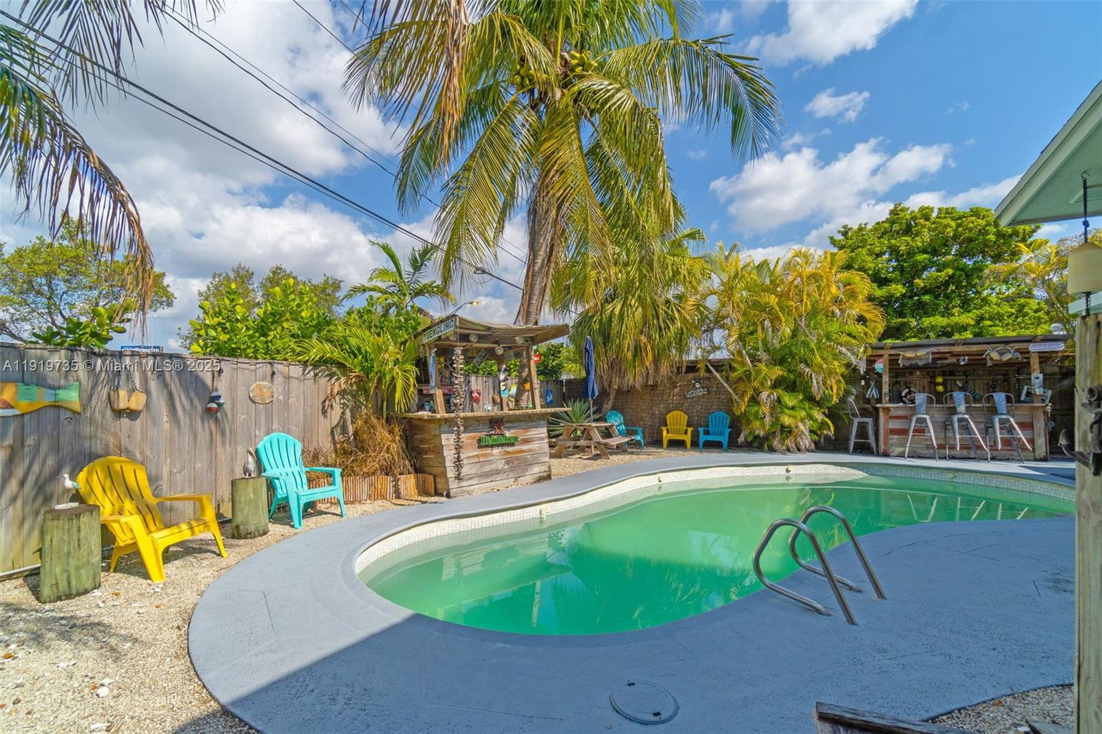 BENSON MANOR - Residential