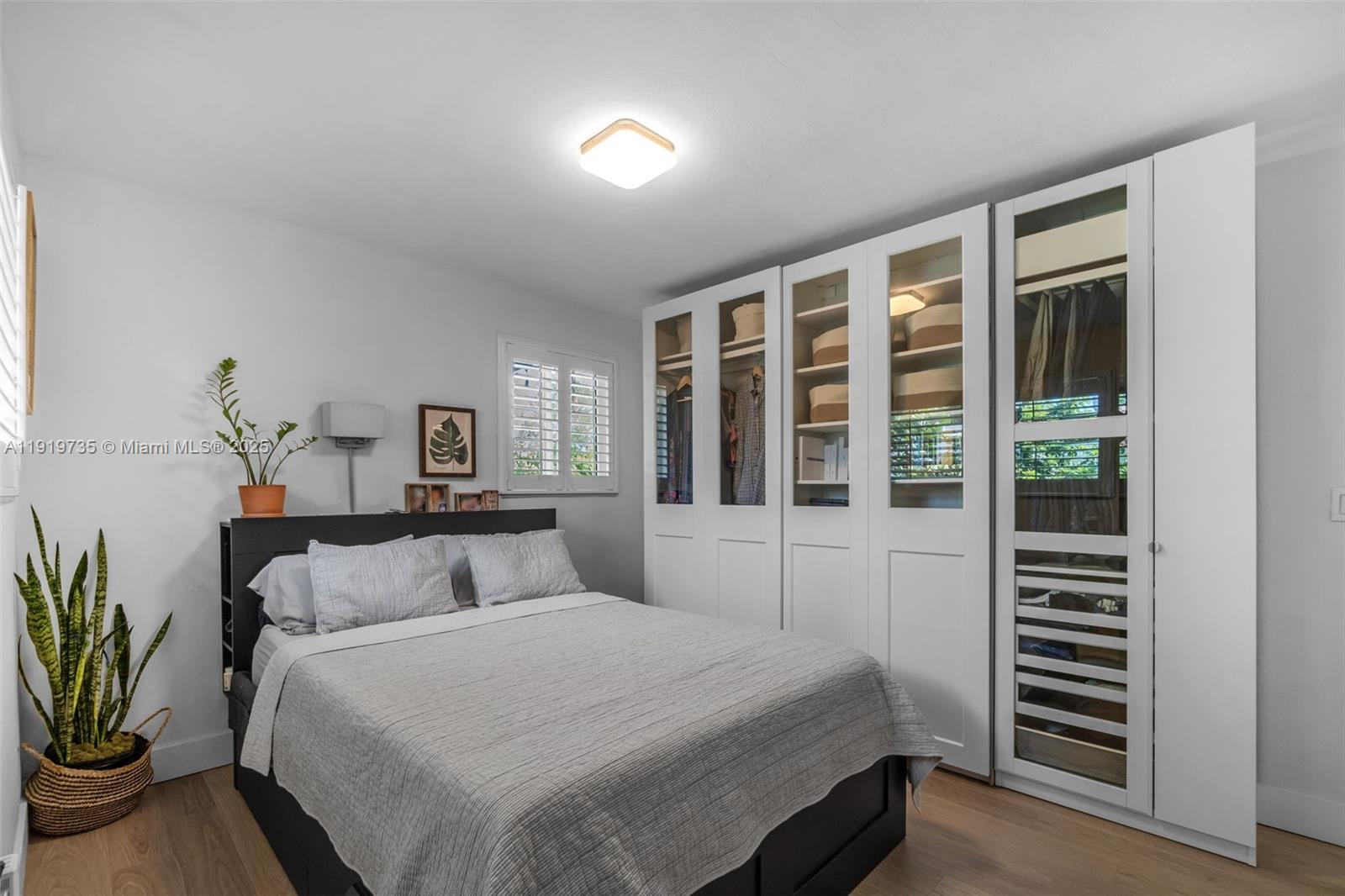 BENSON MANOR - Residential