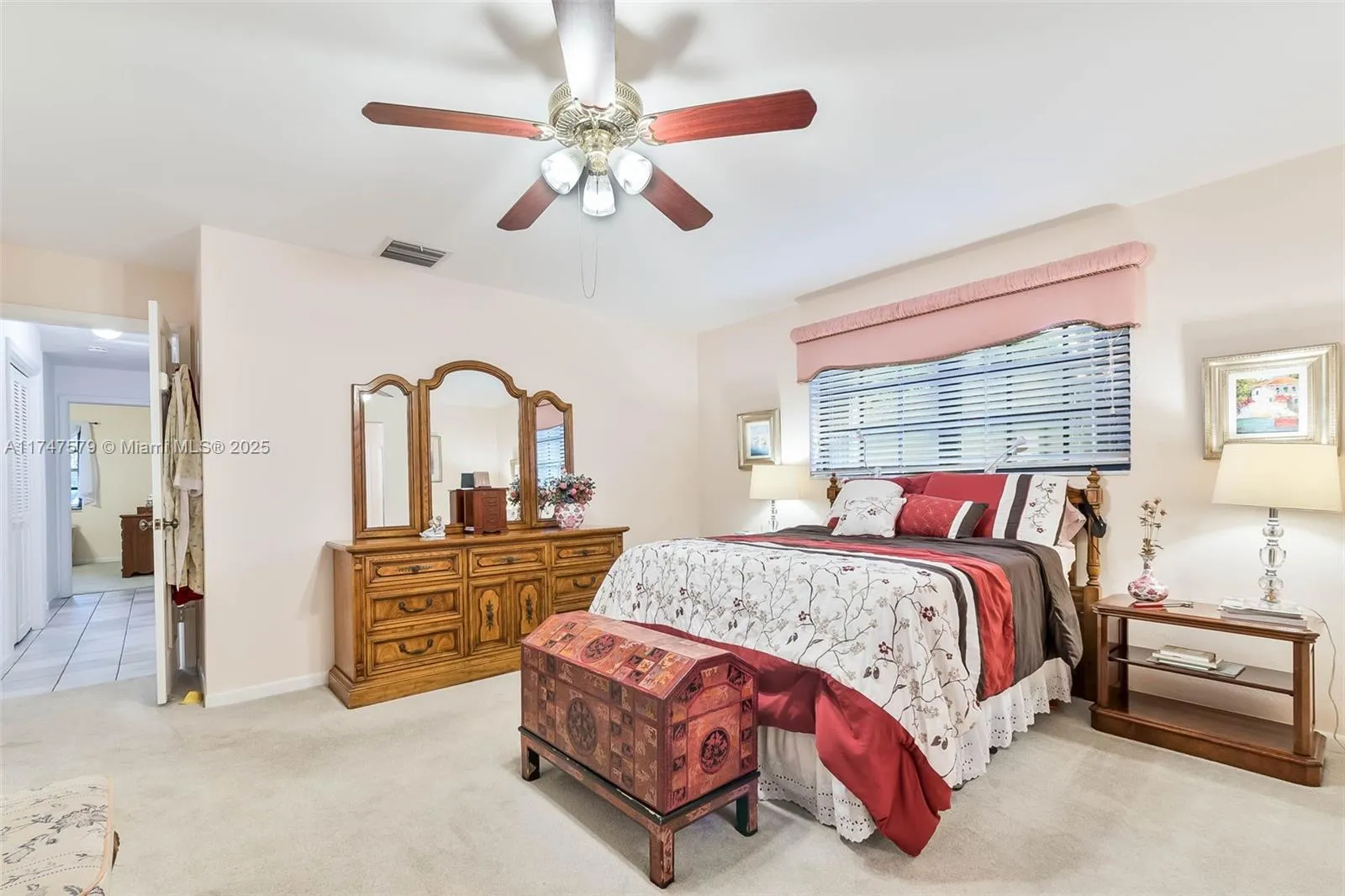 Palmetto Bay, Florida 33157, United States, 4 Bedrooms Bedrooms, ,3 BathroomsBathrooms,Residential,Active,2679