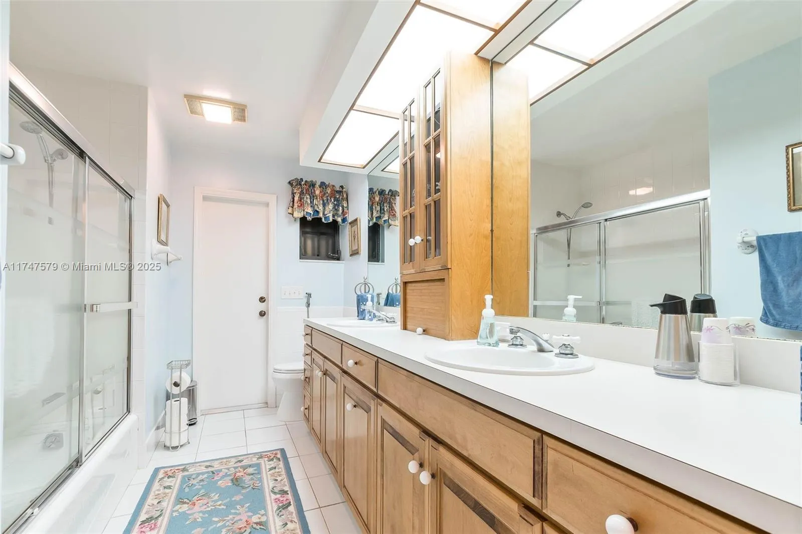 Palmetto Bay, Florida 33157, United States, 4 Bedrooms Bedrooms, ,3 BathroomsBathrooms,Residential,Active,2679