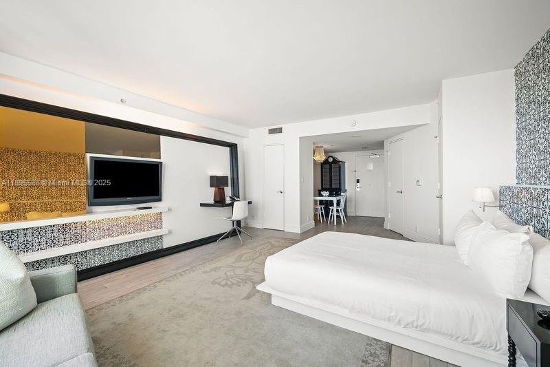 Mondrian - Residential