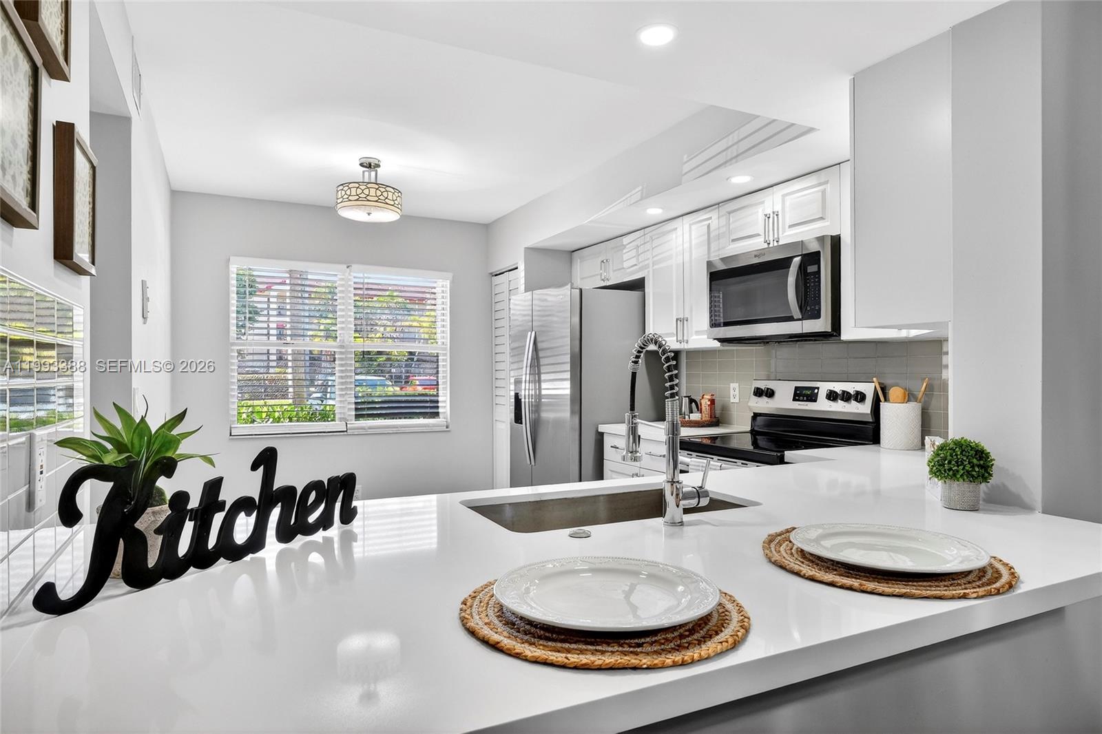 CAMBRIDGE AT CENTURY VILL - Residential