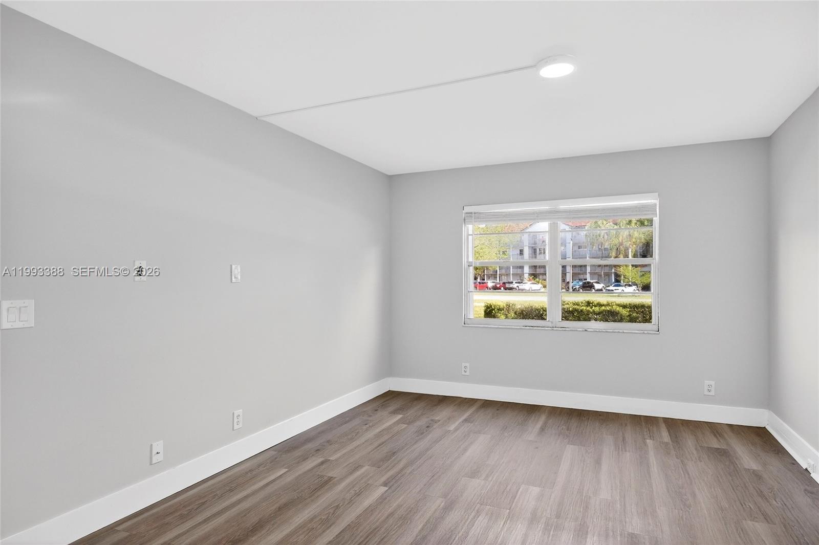 CAMBRIDGE AT CENTURY VILL - Residential