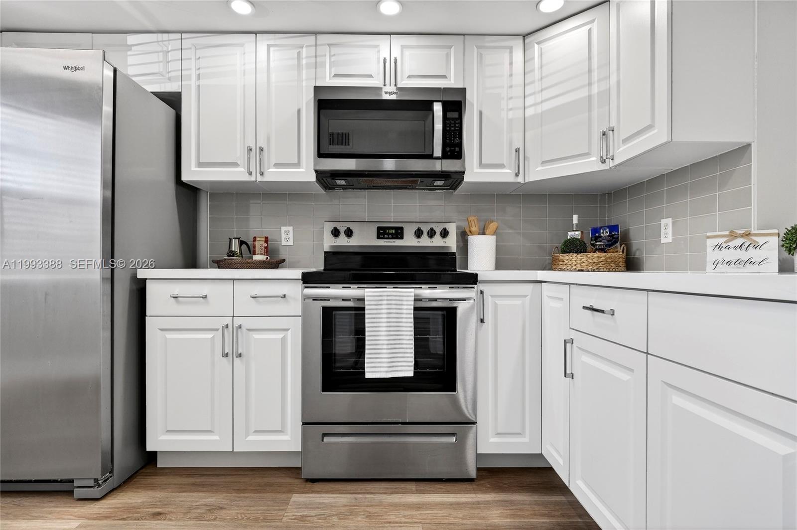 CAMBRIDGE AT CENTURY VILL - Residential