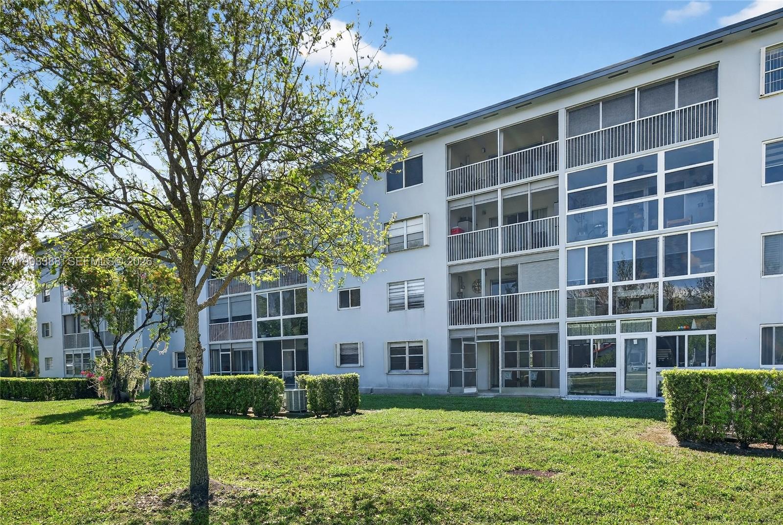 CAMBRIDGE AT CENTURY VILL - Residential