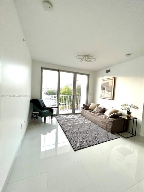 Photo of 2651 NE 212th Terrace #202, Aventura, FL 33180 (MLS # A11837758)
