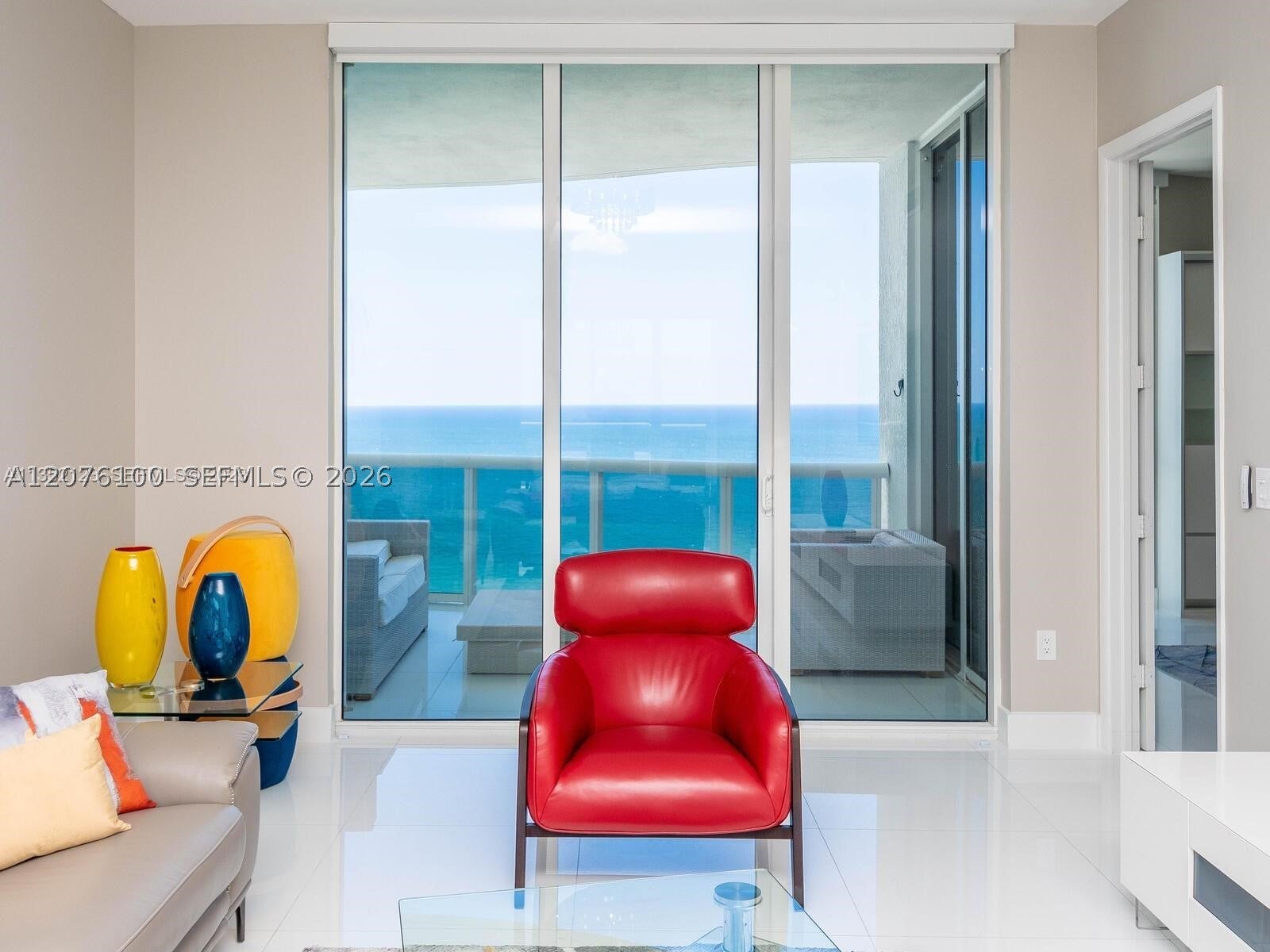 15901 Collins Ave 2504
