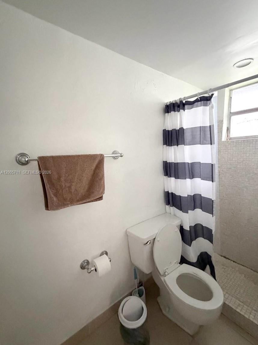 GOLD KEY VILLAS NO 8 COND - Residential Lease