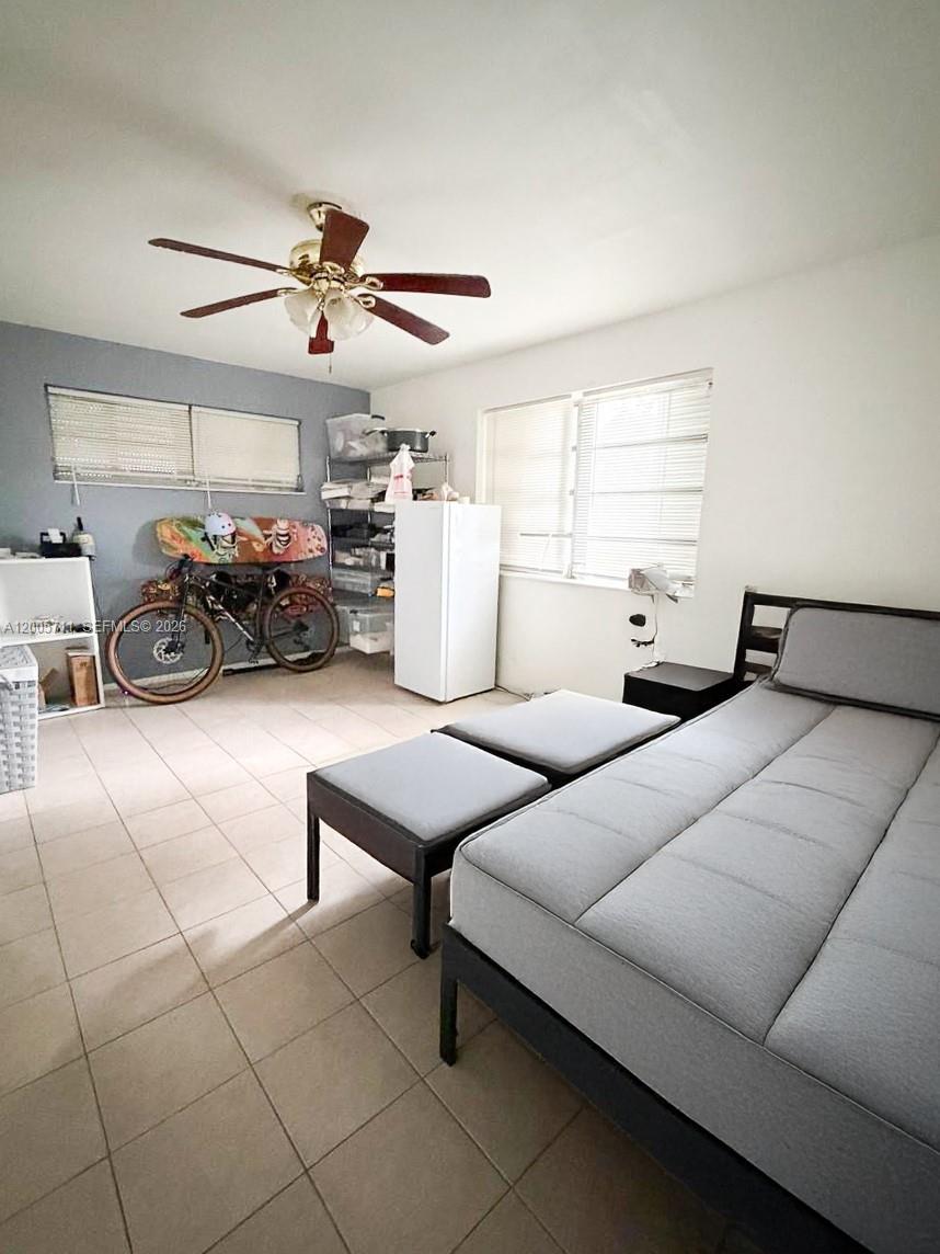 GOLD KEY VILLAS NO 8 COND - Residential Lease
